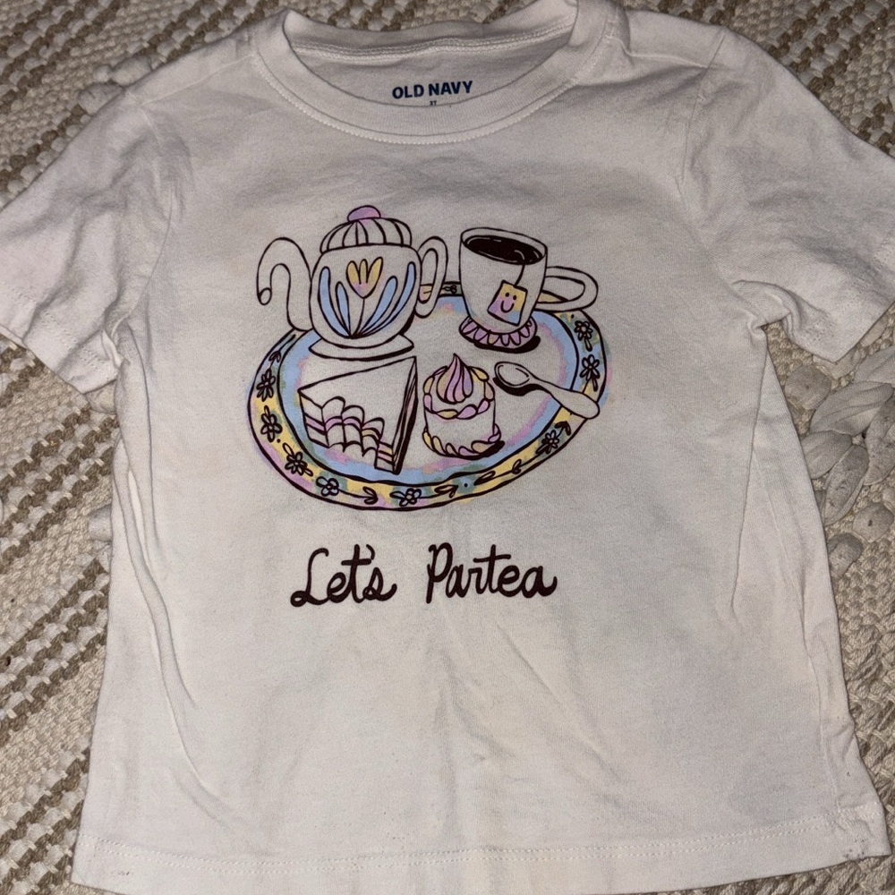 Old Navy White Cartoon Graphic Tee